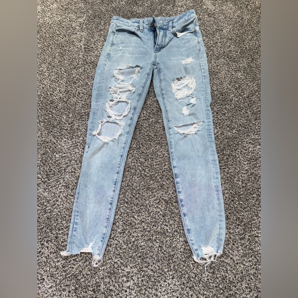 American eagle super high rise ripped jegging